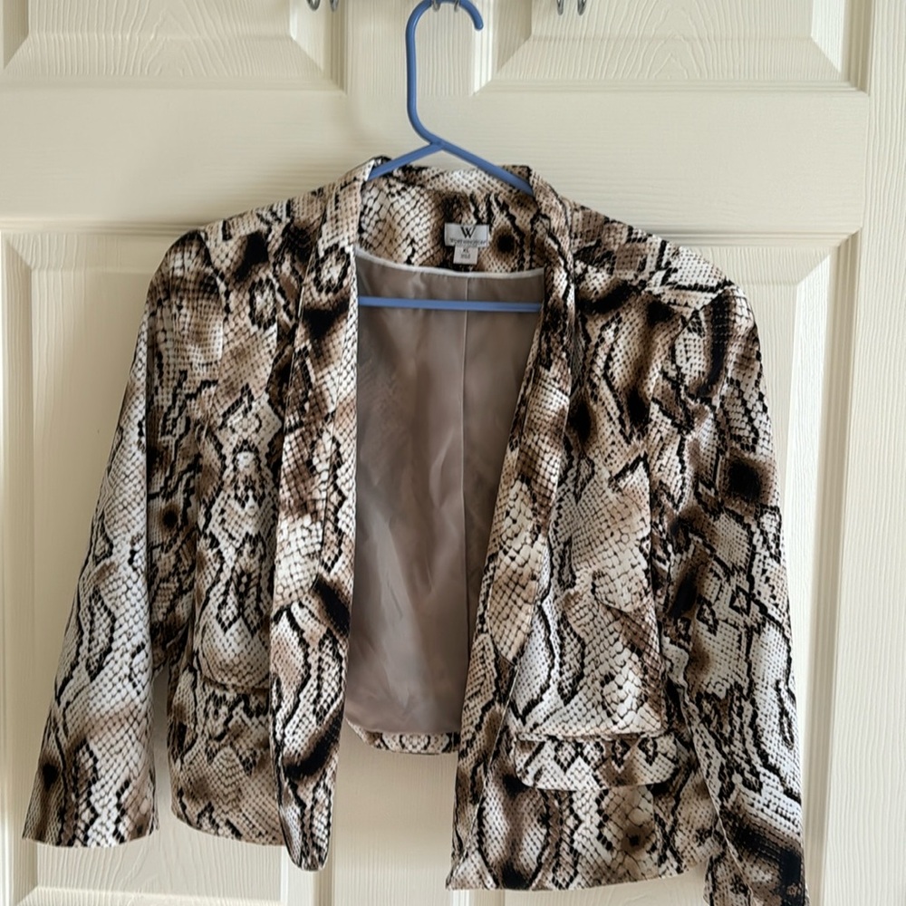 New cropped jacket